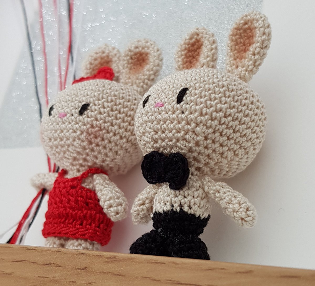 LifeofstitchUK's tweet photo. Currently in the process of turning this cute pair into hanging Xmas tree decorations
#lifeofstitches #amigurumi #miniamigurumi #mademeshop #shoponmademe #xmasorder #shopsmall #wip #moderncrochet #bunnies #xmasdecor #madetoorder #ukbased https://t.co/5LIO49C3OL