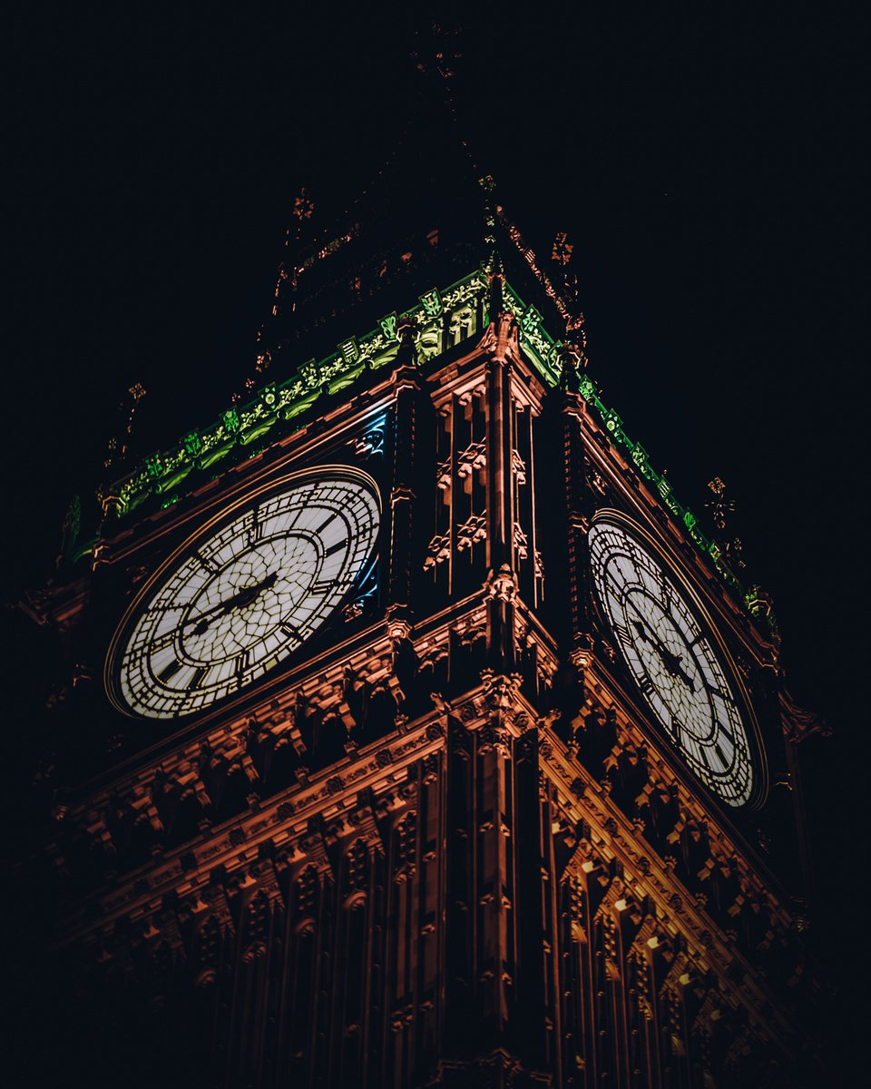 editing oldies’
📸: <a href="/dlenzlo/">dlenzlo.eth</a> 
dlenzlo.com