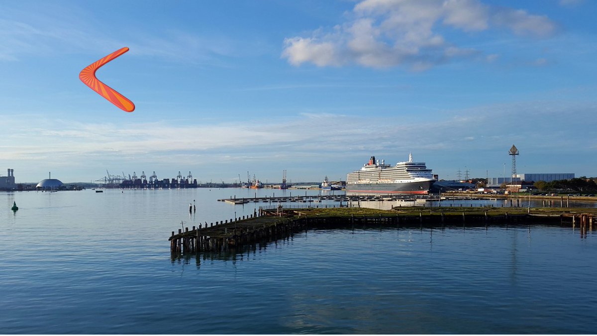 HantsPCC's tweet image. National VRU relay: A young person will return to a #TrustedAdult in times of need, trouble, safety and reassurance, be available should young people need Support, #IsItYou? #KnifeFree #CountyLines #OpSceptre @GM_VRU @LancsVRN