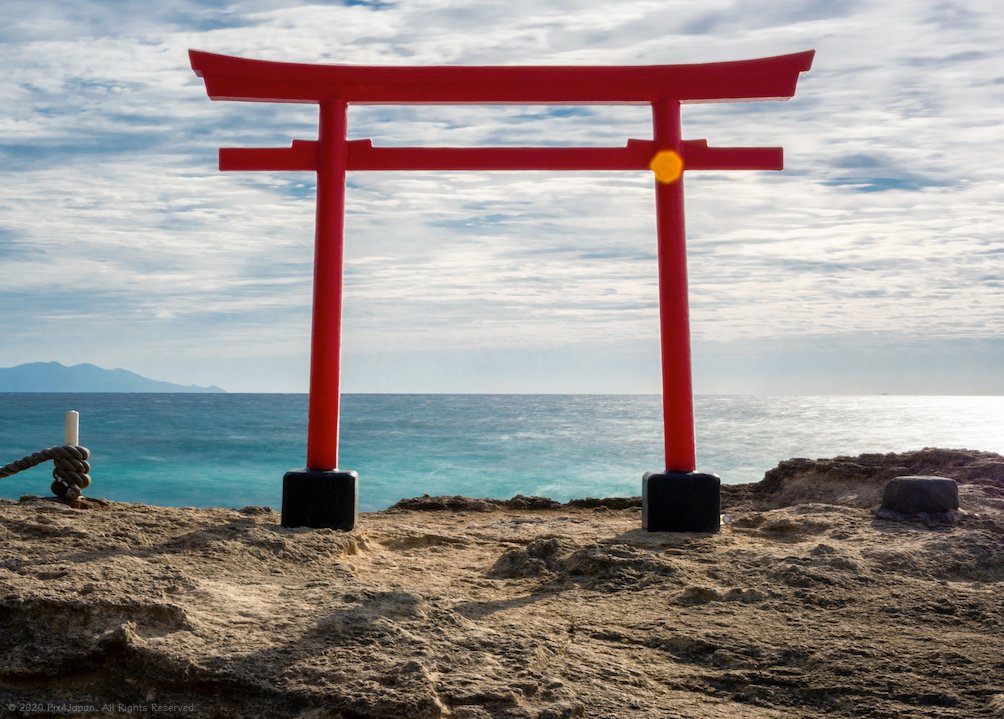 pix4japan's tweet photo. Torii Gate &amp; Ocean
Licensing &amp; prints: https://t.co/vTJzcnEmye
Pentax KP 36 mm ISO 100 for 6.0 sec. at ƒ/20
#longexposure #shore #coast #rocks #torii #toriigate #PacificOcean #Izu #Shizuoka #Shimoda #ShirahamaBeach #Japan #seascape
#伊豆半島 #白浜海岸 #海の風景#鳥居 https://t.co/Q2t45wMWmw