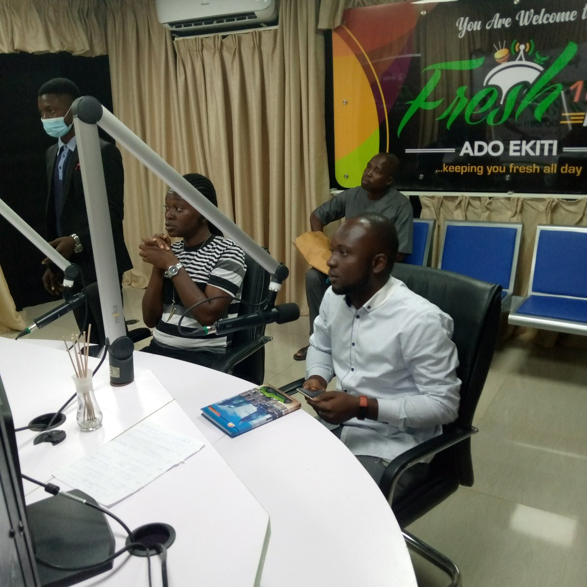 NISDNG's tweet photo. NISD M&amp;E Officer discussing the importance of project monitoring on @freshfmadoekiti.
 #BUDESHIRADIO a program supported by @ppmonitorNG funded by @macfound. https://t.co/8xp5XxwrUL