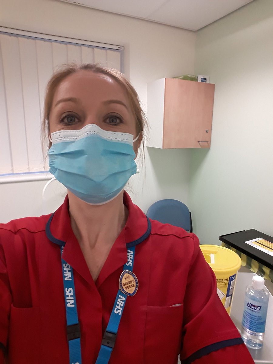 Today I'm vaccinating <a href="/DCHStrust/">Derbyshire Community Health Services NHS FT</a> peers against flu 👍#flujabdone