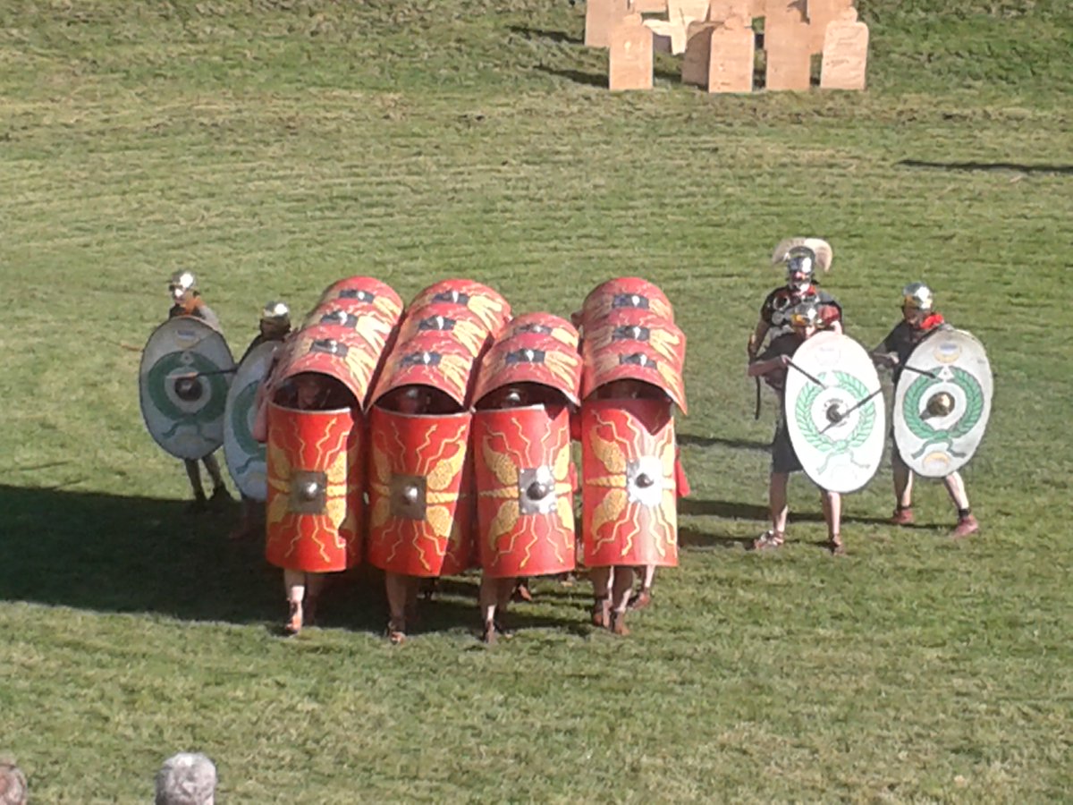 12/15 We found new ways to stay in touch while we waited for things to get better and for the conservators to go back to the lab. We Zoomed with the intention of working on books and children's activities but mainly we chatted, had tea and did Roman quizzes.  #SMACon2020