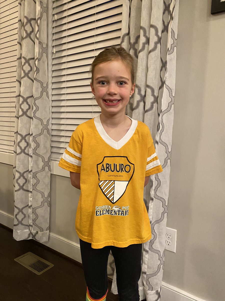 KMD81's tweet photo. GPES Spirit Week... House colors!  Go Abuuro!  @GoshenPostES @brandondraughon @MrsMonahan2nd #WeAreGoshenPost #gogpgators https://t.co/OmTfD8cOAf
