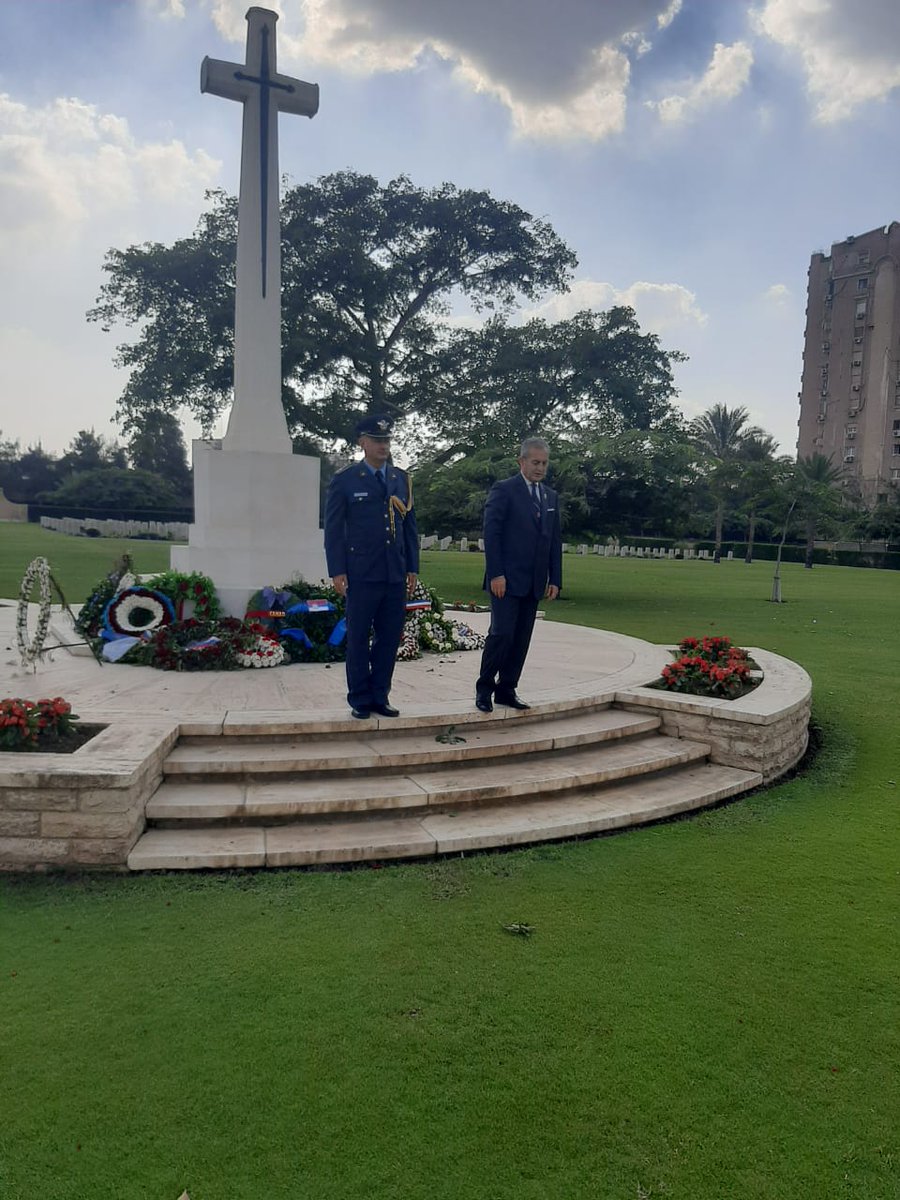 baghdady_rashed's tweet photo. The Serbian ambassador visits Heliopolis war memeorial cemetery and laid the wreath today @CWGC @georgeelia5 @Mamdouh85992290 https://t.co/GGSZhgNMxw