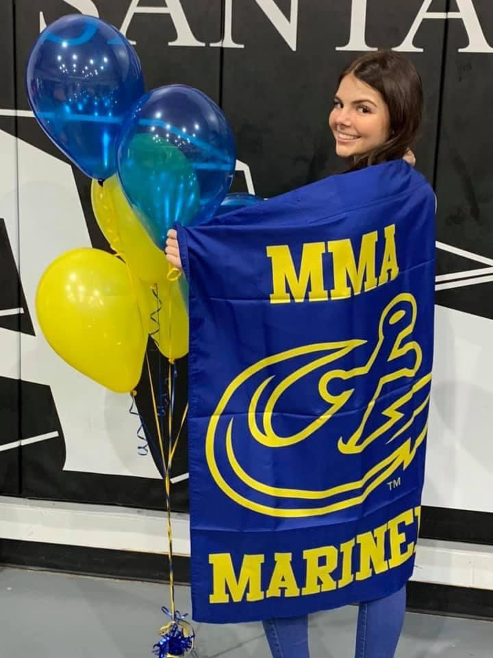 TampaThunderGBB's tweet photo. I love this time of the year! Congratulations ladies! #ThunderFam @KendalCheesman @KassidyJo2021 @kirsteng2021 https://t.co/UdujpvFpuh