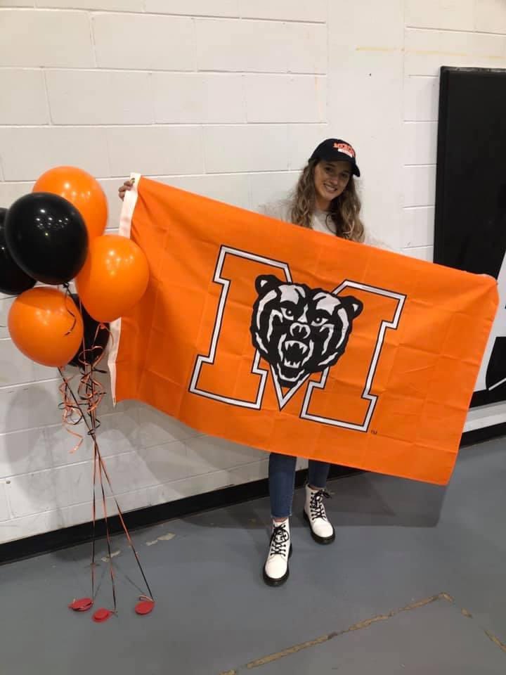TampaThunderGBB's tweet photo. I love this time of the year! Congratulations ladies! #ThunderFam @KendalCheesman @KassidyJo2021 @kirsteng2021 https://t.co/UdujpvFpuh