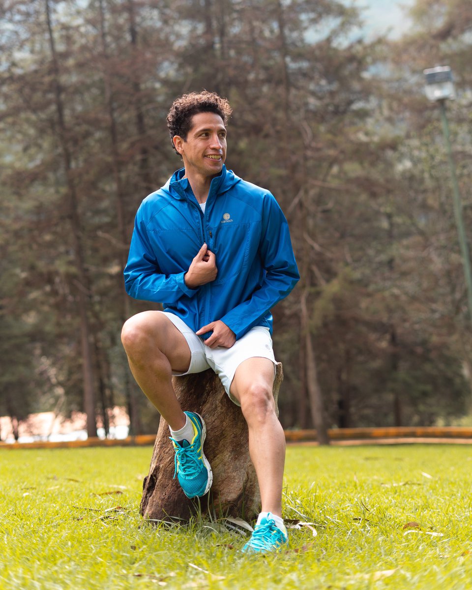 camachMx's tweet photo. Busca tu mejor Outfit en camach! 🏃‍♂️ Aprovecha nuestros descuentos del #buenfin y entrena con la mejor tecnología y estilo! 🙌.  https://t.co/q46Kl9NsST https://t.co/fx3oTtMN8H