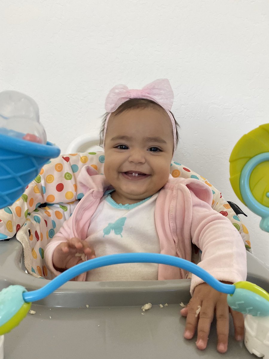 ummcassi's tweet photo. I’ve had two kids since the last time I posted on Twitter 🙃 https://t.co/2kDGAA9M9o