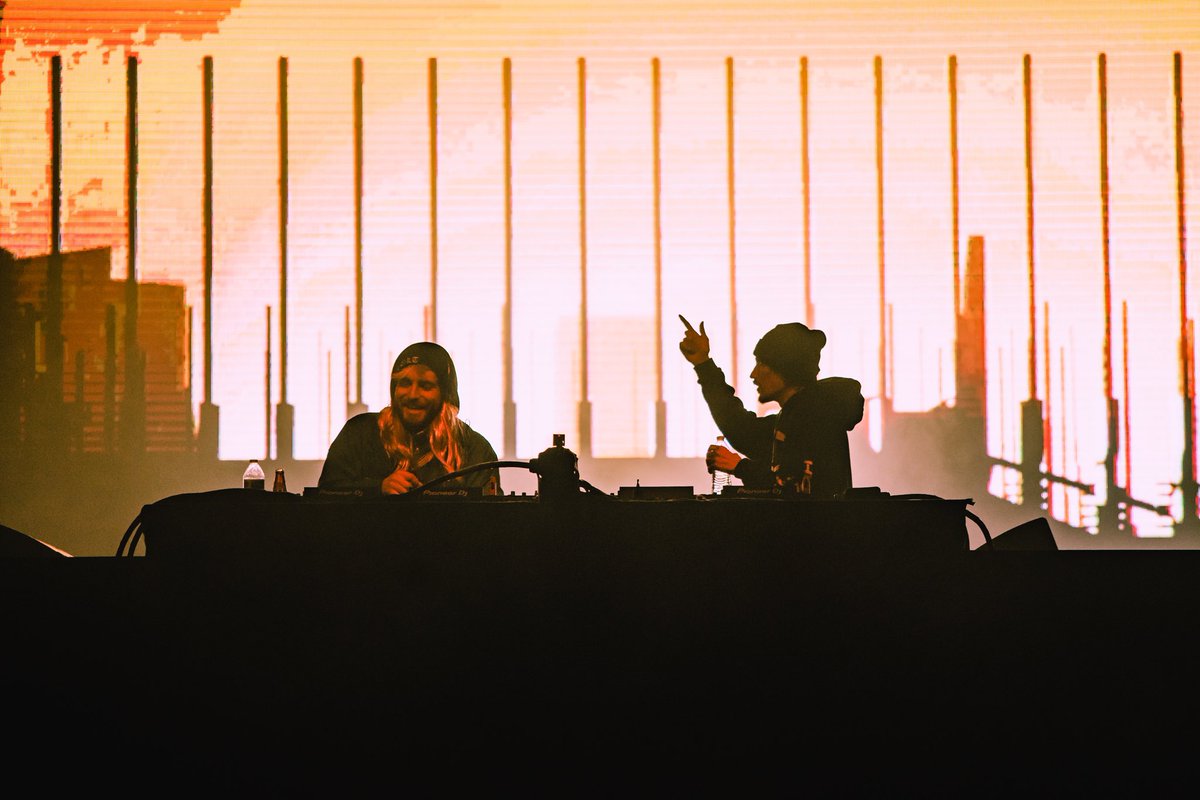 Amplitude Presents (@amplitudedenver) on Twitter photo .<a href="/yakzdubs/">yakz (back up account )</a> b2b <a href="/AweminusDub/">aweminus 📧</a> at the Amplitude 500 was FIRE 🔥⚡️🏁
For those that don’t know - Yakz needs some help raising money for a life saving surgery. Any donations help 🙏🏻
More info can be found on the gofundme - gofundme.com/f/david-yakz-m…
📸 <a href="/chinghc107/">C2H2</a> .<a href="/yakzdubs/">yakz (back up account )</a> b2b <a href="/AweminusDub/">aweminus 📧</a> at the Amplitude 500 was FIRE 🔥⚡️🏁
For those that don’t know - Yakz needs some help raising money for a life saving surgery. Any donations help 🙏🏻
More info can be found on the gofundme - gofundme.com/f/david-yakz-m…
📸 <a href="/chinghc107/">C2H2</a>