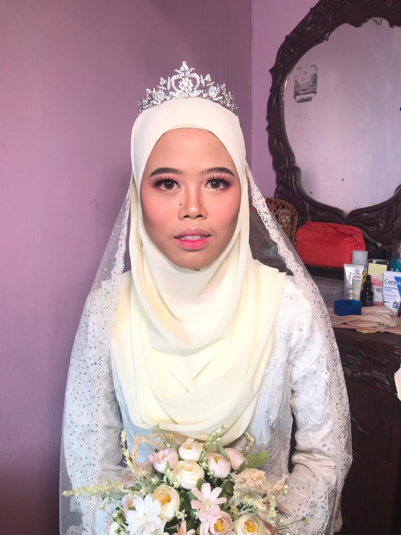 minipelaminjhr's tweet photo. Mekap nikah 😘 Senai 11.11.2020 https://t.co/oX4cTnSCTq