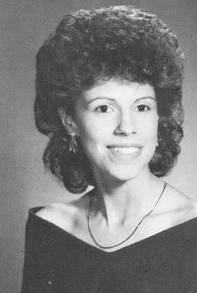 SpellmanBX's tweet photo. Then ➡️ Now! Susan Cardillo '88, Animal Curator at the Central Park Zoo. #everywherewego #notablealumni https://t.co/RZ891Fs73n