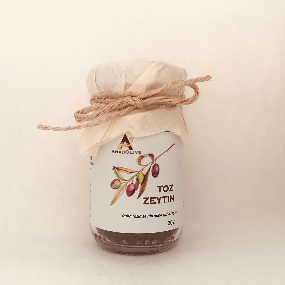 Biraz Toz Zeytin ister misiniz? 🌿%100 zeytinden ürettiğimiz, yüksek antioksidan ve lif deposu olan Toz Zeytinimiz katkı ve koruyucu içermez.
⭕ AnadOlive'den lezzetli ve sağlıklı Toz Zeytin sizlerle
#sürdürülebilirlik #sağlıklı #lezzet #katkısızgıda #doğal #masterchefturkiye