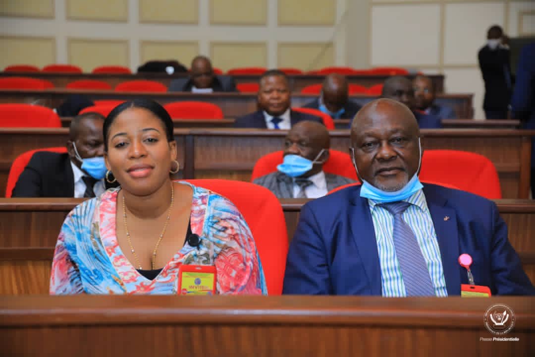 Presidence_RDC's tweet photo. #RDC 12.11.2020|#PalaisdelaNation
Consultations présidentielles
Le Chef de l'État, Félix-Antoine Tshisekedi Tshilombo vient d'accorder une audience au Caucus des élus du Grand Kasaï. https://t.co/lifrOvpdrw