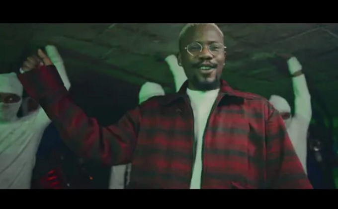 937RhythmFm's tweet image. 🚨NEW VIDEO ALERT🚨

Ycee – Money I Dey Find (MIDF)
bit.ly/38CoXfO 🔥🔥🔥

Cc @iam_YCee 

#RhythmEntertainmentNews #Ycee #MIDF