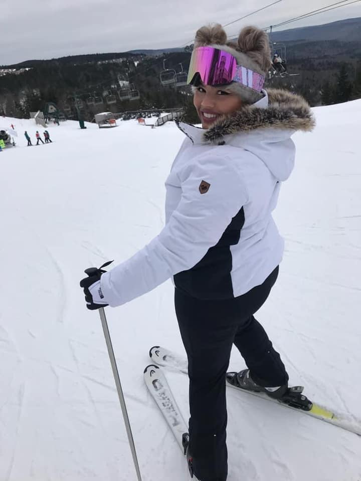 AndersonGroupRE's tweet photo. TEAM THURSDAY 🤩 Meet Logan Henry! Originally from West Virginia, Logan enjoys spending time with family and friends, exploring Nashville's foodie spots, live music, riding horses, and being out on the lake!

Connect with Logan 👉🏼https://t.co/cl80Rj8MPk https://t.co/UAAqJ52aBT