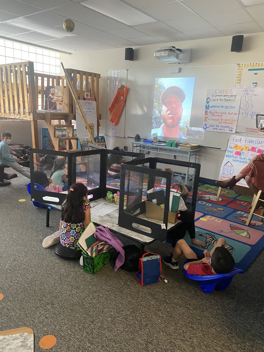 Angela Sandoval tweet media