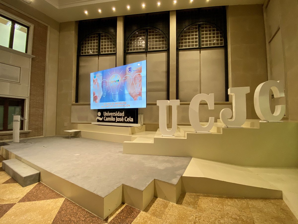 EdtechSpain_Org's tweet photo. Comienza el III Foro de Inversión en #startups de educación. Os lo contamos todo con el hashtag #FOROINVERSIONEDTECH
También podéis seguir el evento en directo 👉🏼 https://t.co/PkK4t5nOd9 https://t.co/BEsINFcPzH