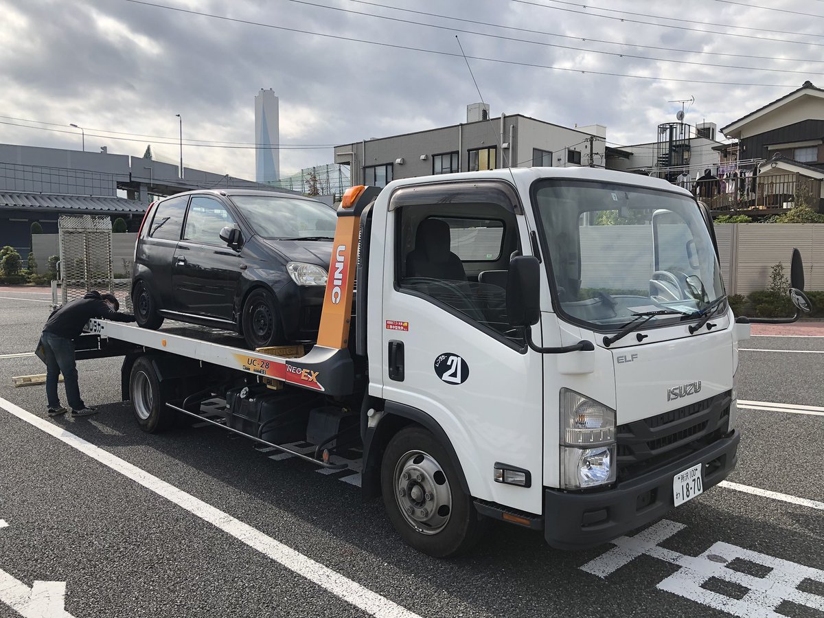 國學院大學体育連合会自動車部 この2日間 積載車が大活躍でした 今回も日進レンタカーさんよりお借りしました 珍しい暦日料金で2日間利用してもかなり安く使えて便利 使い方によっては24時間料金よりもお得に利用できるみたいですね また機会があれ