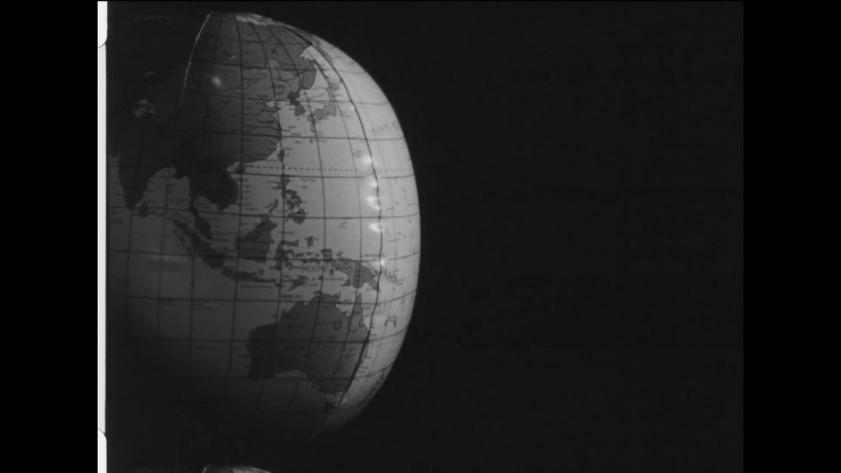 IsabellaTomo's tweet photo. #16mm Shots from the studio 🎞🌏 https://t.co/6yiw1xd6DJ