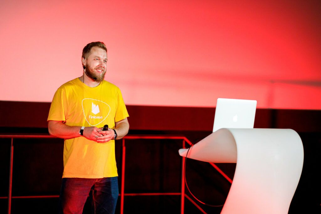 ngPolandConf's tweet photo. A quick reminder.
Last minute to register for a free webinar with @AlexOkrushko !
Components, reactivity and state
https://t.co/Yrcs0csgqH https://t.co/D8ERrCpdDm
