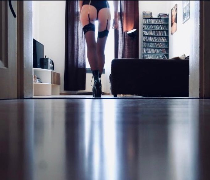 Will be releasing the second premium video soon! Join me on my Onlyfans so you won&rsquo;t miss out on it 🤩  ✨Here&rsquo;s