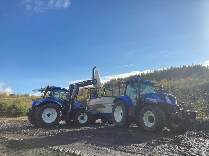 hmpriceltd's tweet photo. Hydroseeding another opencast reinstatement project last week  #hydroseeding  #opencast #reinstatement #newholland #t7 #t6  #britishbuilt https://t.co/lOKa2swZp7