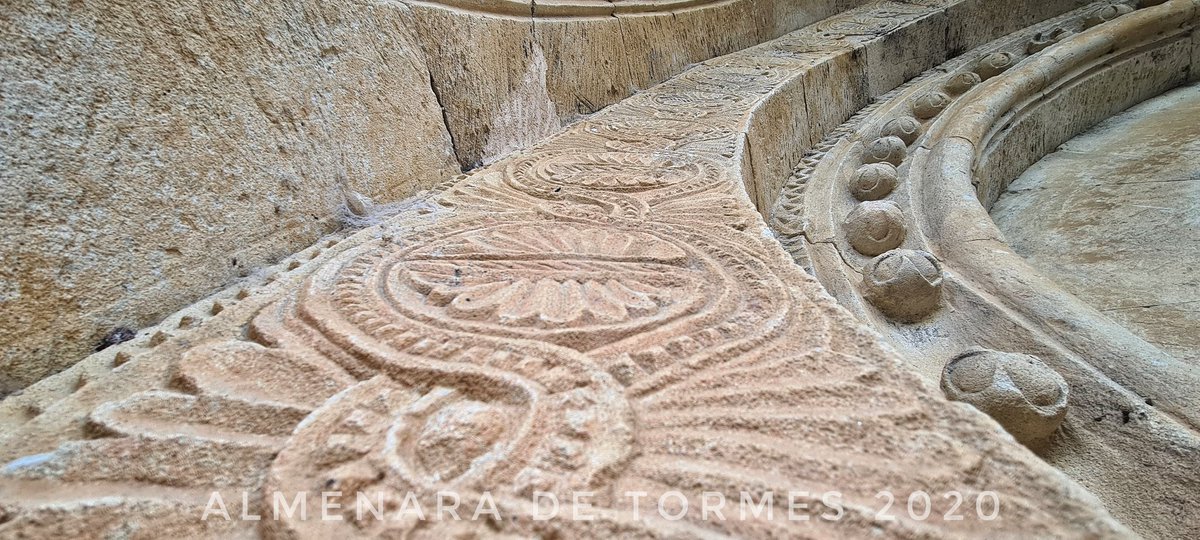 juzbadoayto's tweet photo. La iglesia románica de Santa María la Mayor de #AlmenaradeTormes es uno de los templos más singulares de nuestra comarca #tormesina. Las #filigranas, estructura y mezcla de estilos la convierten en #BIC en #1982. Os invitamos a visitarla. #Salamanca #desdejuzbado #Juzbado https://t.co/JLC1WmWph9