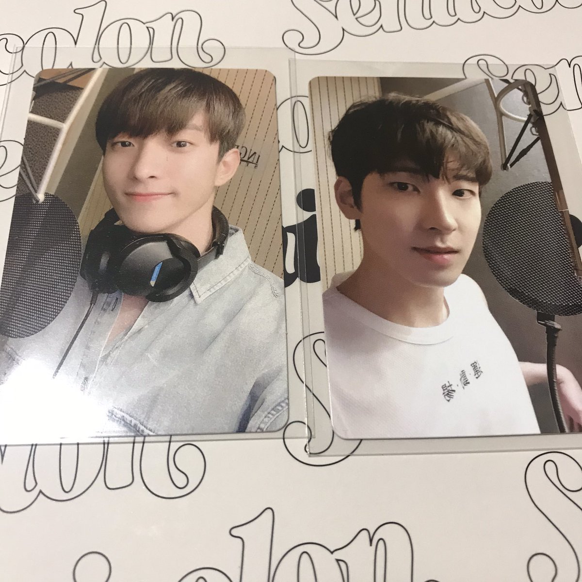 AxJunCheol's tweet photo. SEVENTEEN セミコロン トレカ 交換

譲：画像１、２枚目
求：画像３、４枚目💕スタンプ

※エスクプス×ジュンのカード最優先で求めてます。

郵送希望です。お気軽にお声掛けください。 https://t.co/RZ1XRXfszo