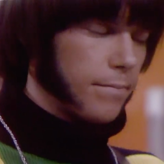 happy birthday to the sexiest most emo folkie to have ever folked!! here is a thread of sexy emo man aka neil young bc i  #love him