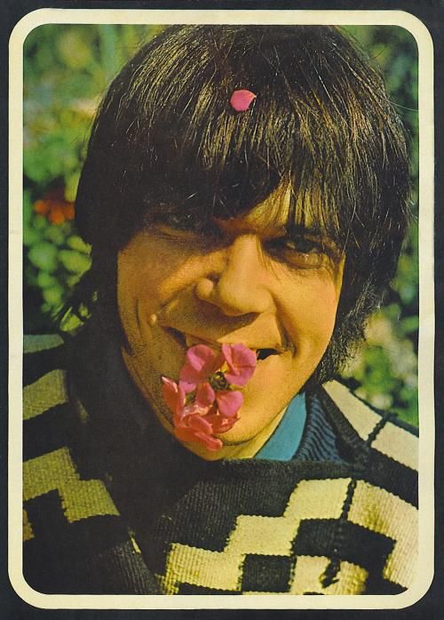 happy birthday to the sexiest most emo folkie to have ever folked!! here is a thread of sexy emo man aka neil young bc i  #love him