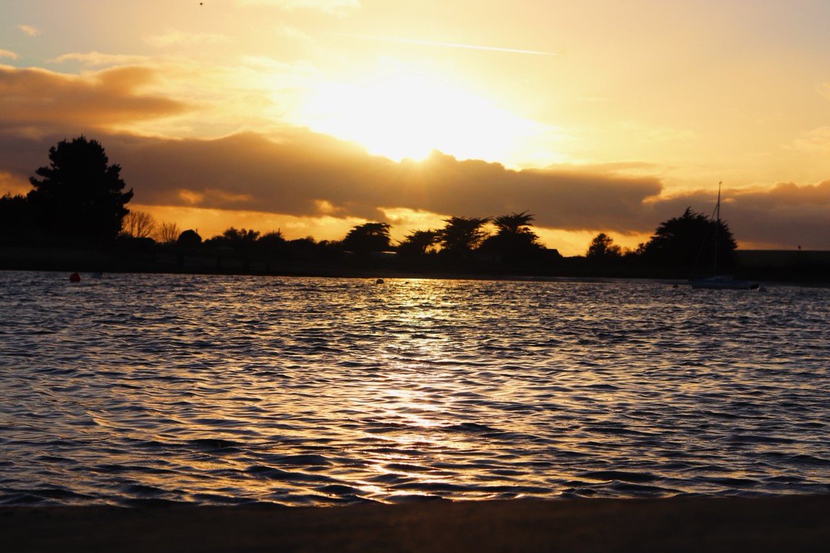 Skerries Community College Photography Club tweet media