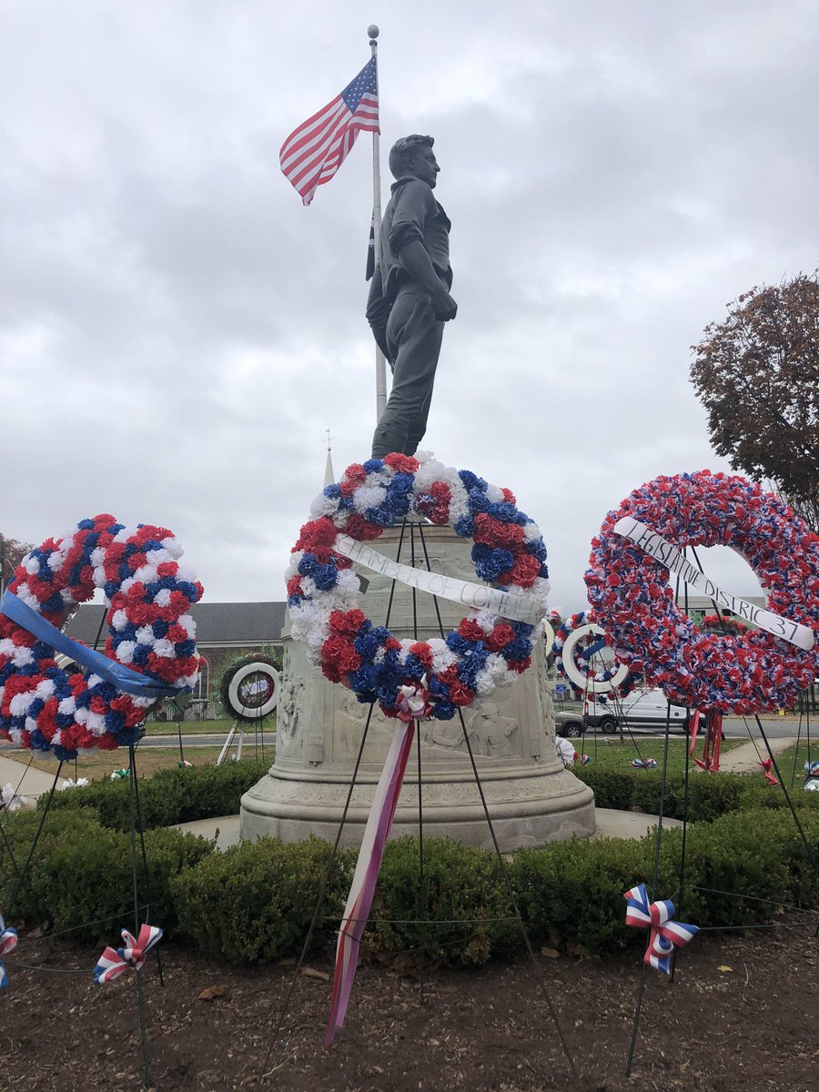 Lauren Zisa Samulka tweet media