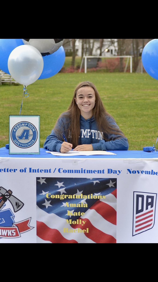 CoachGraceB's tweet image. Next up.. Excited to welcome Amaia to #HoundNation 💙 #ClassOf2025 #NationalLetterOfIntent #SigningDay #NCAA #ne10embrace @OakwoodSCG @ussoccer_da @AmaiaAsti