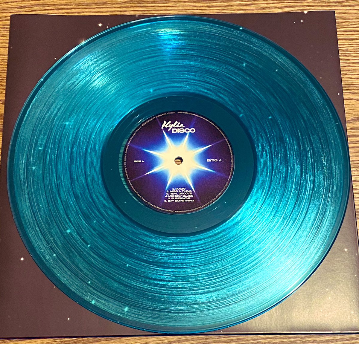 ShaktiEvo's tweet photo. It’s finally arrived- my copy of @kylieminogue #DISCO on limited edition turquoise vinyl. 

It looks gorgeous &amp; it also contains a lyrics sheet inside. 💃🕺💙

#KylieMinogue #KylieDisco #Vinyl #LtdEdition #TurquoiseVinyl #Lovers https://t.co/qBw4WCTS1h