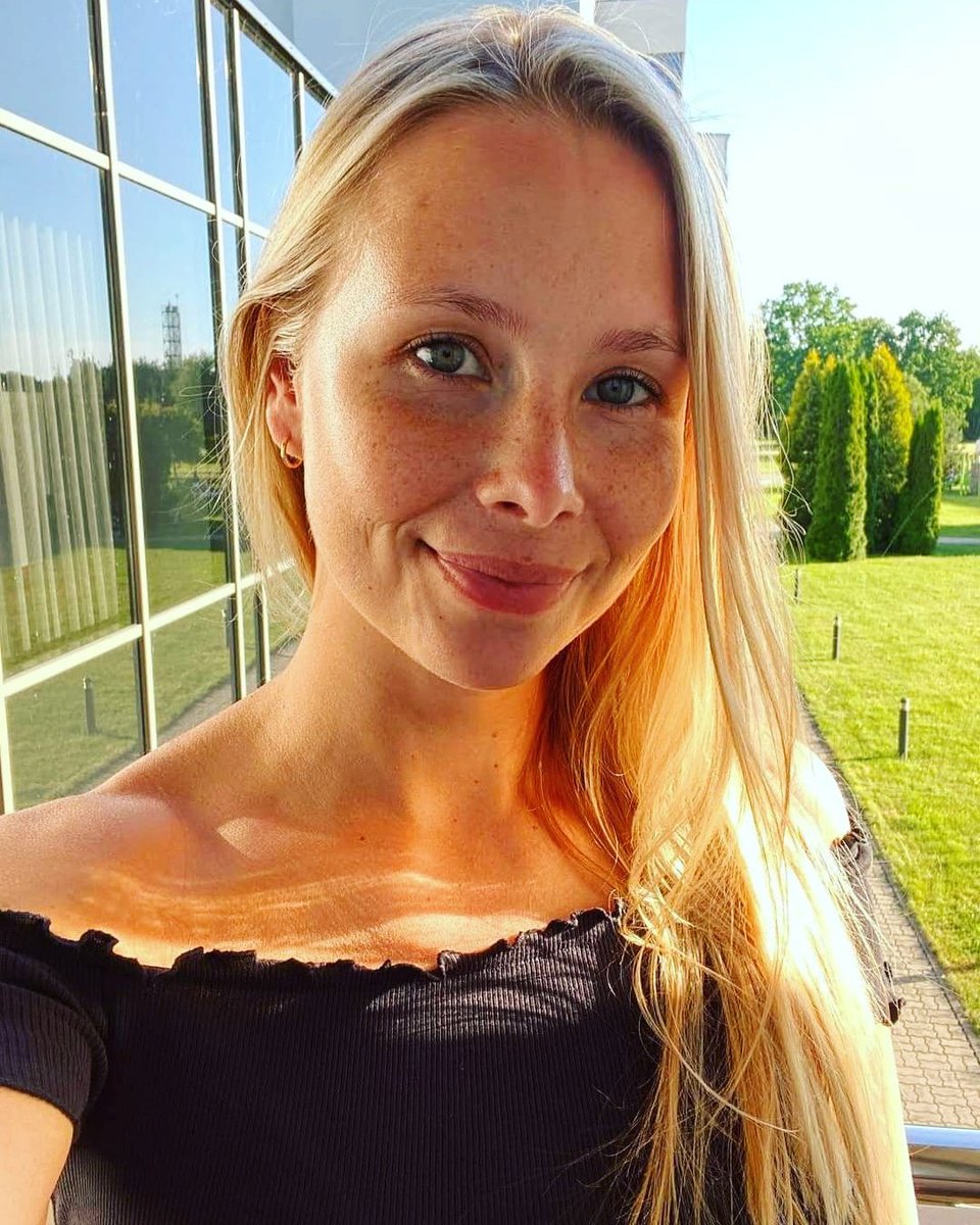 stal_ry's tweet photo. Suun terveydenhoidon ammattiliitto STAL ry valitsi Vuoden hammashoitajaksi Elina Aigron Vantaalta. Onnea! Tänä vuonna haluttiin nostaa esiin tulevaisuuden tekijöitä! Lue lisää: https://t.co/oTeG7AnJRW https://t.co/1x5VBZcOQo