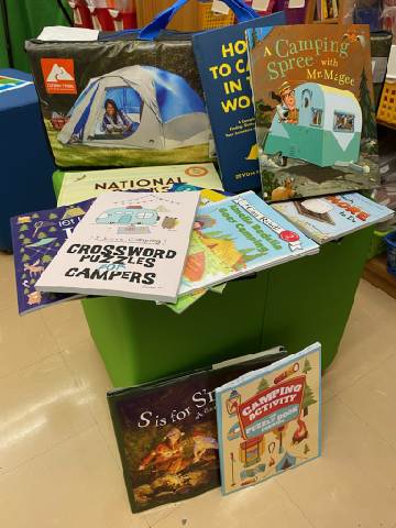 faithgmabe's tweet photo. Thank you Ms. Rolen for all your prep for another wonderful after-school family night. https://t.co/vufRXvlXXZ