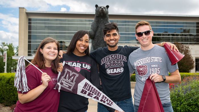 BearsFamilies's tweet photo. #ThursdayTip Read the update from Residence Life, Housing and Dining Services – Winter Break, Housing Applications and Residence Assistant Information
https://t.co/O9JNcir6a7 @MOState_ResLife @MOStateLLC https://t.co/1ydn98sG03