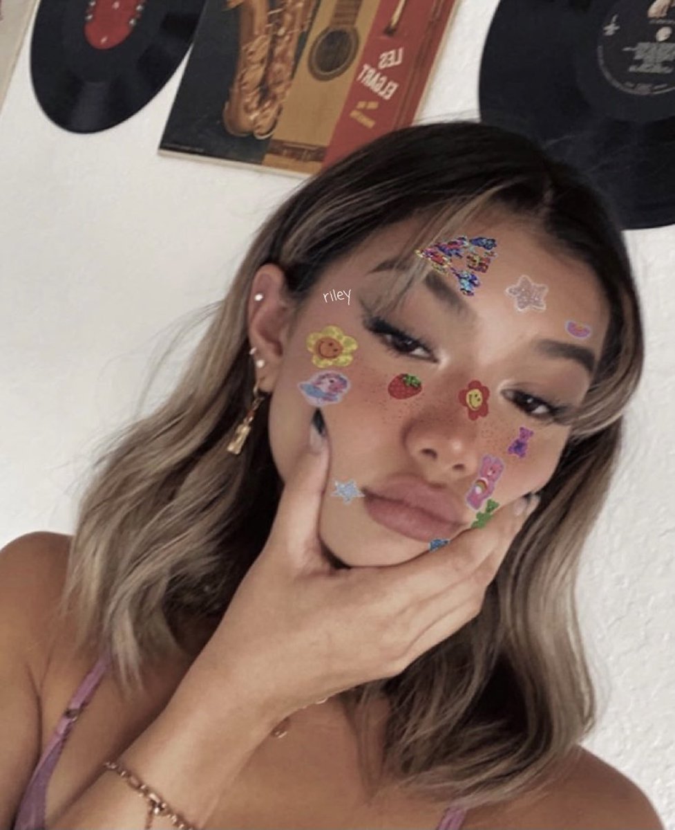 🦋💞☀️🍒💜