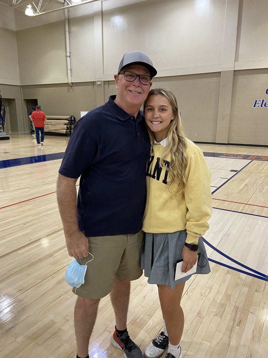 JosieGex's tweet photo. Signing Day✅ next stop @BryantSoftball! Thanks to all that have helped me through my journey and supported me. @SBA_Eagles_ @RedDevils16U @henson_jd @Coach_H_SBA @JasonJenkins17 @BryantSBCoach https://t.co/fh12qZEdwR