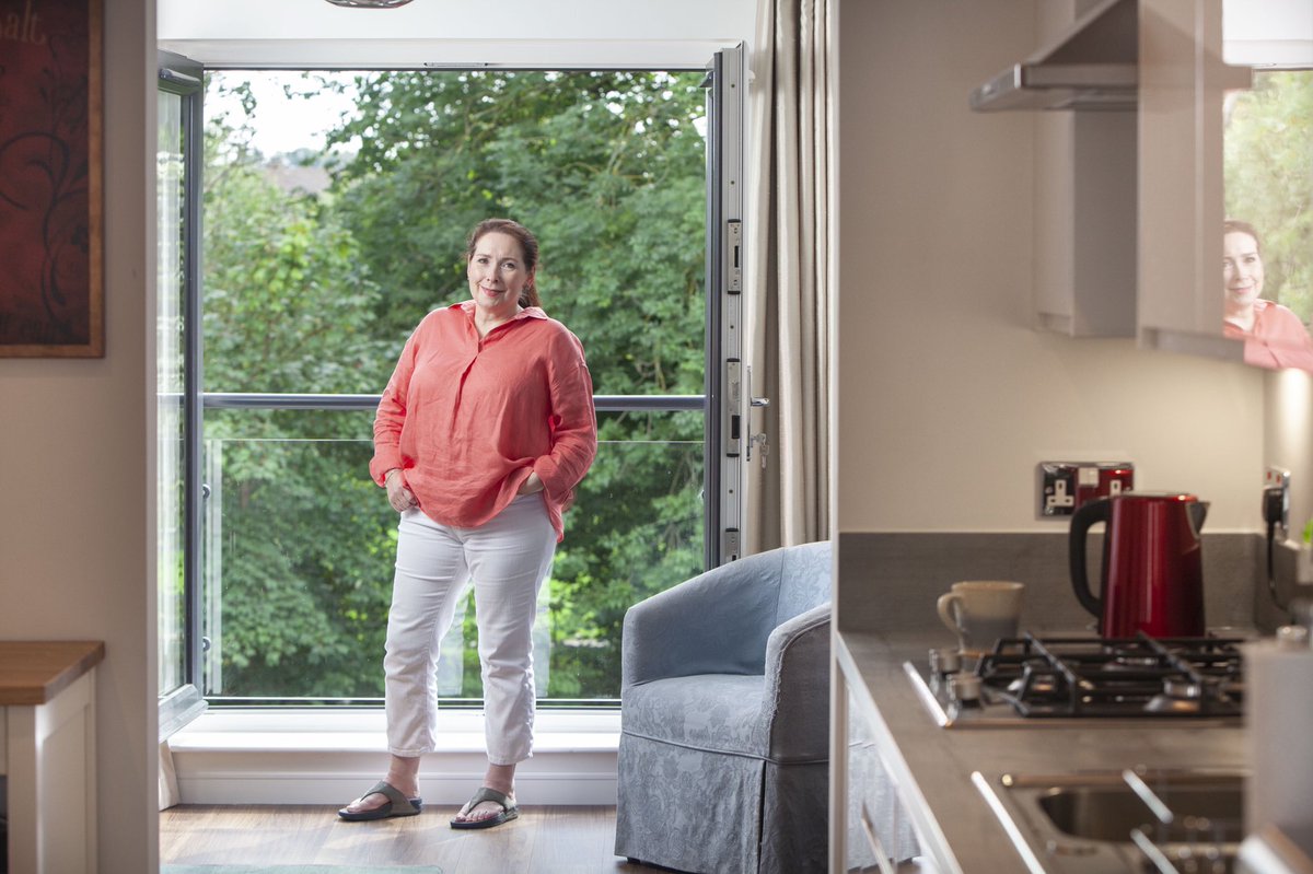 CcgHomes's tweet photo. We are feeling the autumn vibes today and there’s nothing ordinary about the views across Auldhouse Park from our Riverford Gardens development – perfect on these crisp autumnal mornings🍂. We are sure our purchaser Heather Douglas would agree!
#newhomes #homeswithaview https://t.co/kaiYCjlU2p