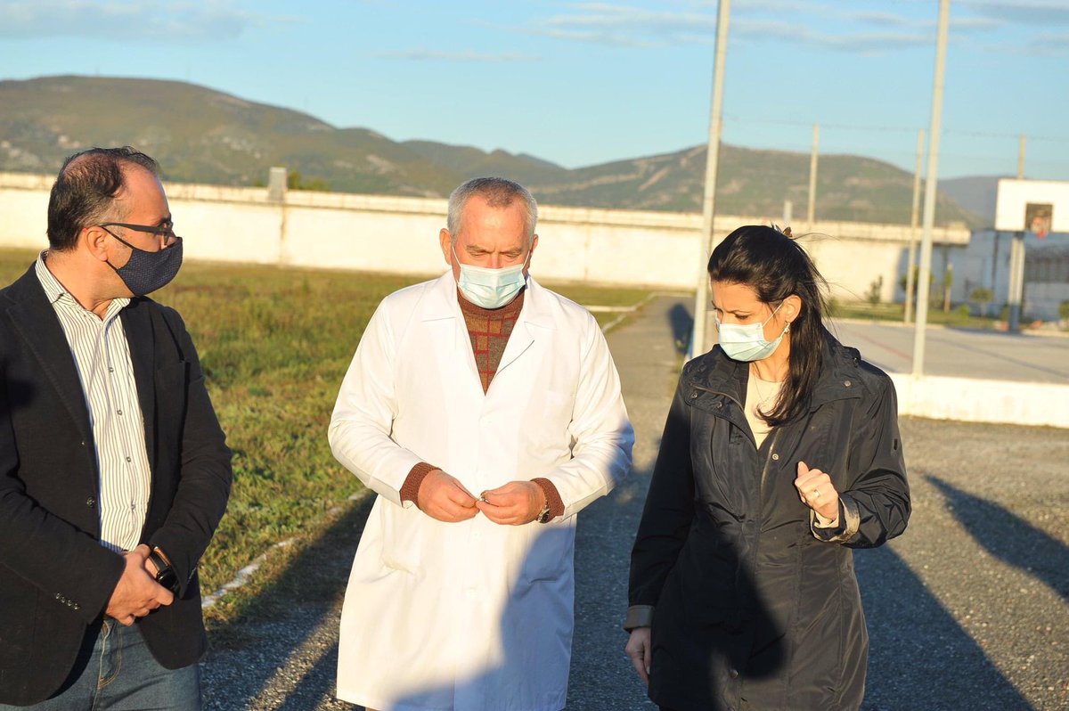 GjonajEtilda's tweet photo. 👉Kemi hapur rrugën për krijimin e institucioneve të reja penitenciare si Institucioni i Hapur.
👉Realizuam ngritjen e komisionit të vlerësimit të rrezikshmërisë së të burgosurve.

👉🏻 https://t.co/43EoQ736cm https://t.co/PvtgFKuB9b