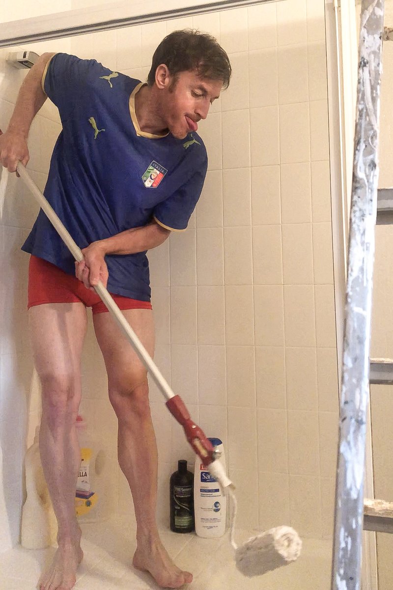 Buen entreno de rodillo 😂 😂 Vídeo en 👉 bit.ly/2JT4M2S