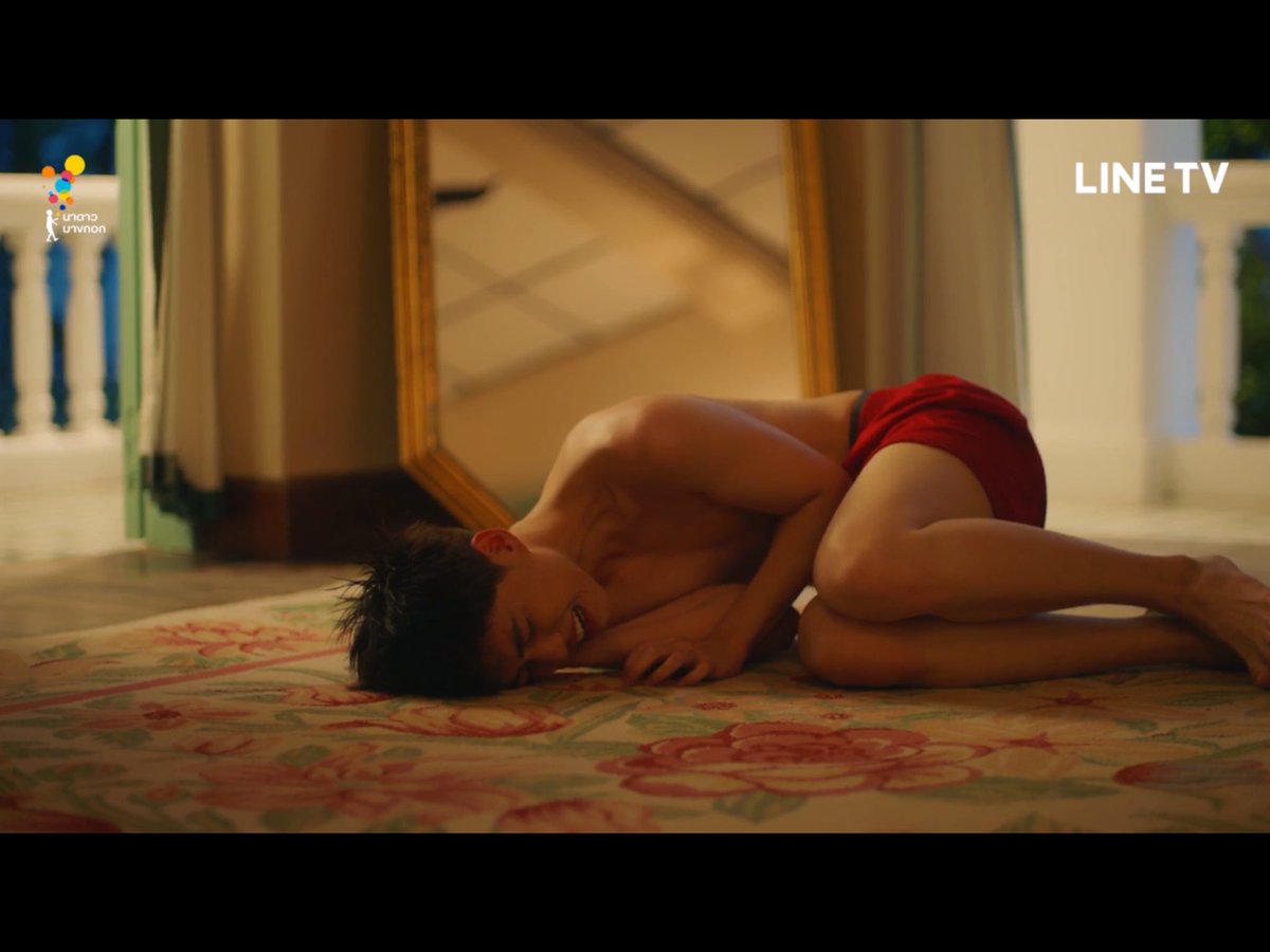 ซีนนี้คือที่สุด เล่าความเจ็บปวดของ lgbtq+ ได้ดีมากๆๆ เค้าก็แค่อยากเป็นตัวของตัวเองอะ ไม่ได้อยากเป็นแบบที่คนอื่นชอบㅠㅠ #แปลรักEP4