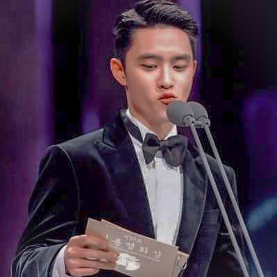 shelovesdyo's tweet photo. KYUNGSOO IS BORN TO BE A STAR. PERIOD. https://t.co/R3bA66F1Sj