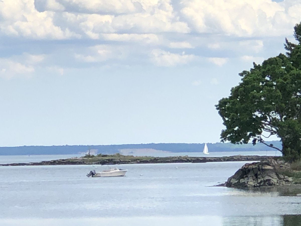 NancyDauk's tweet photo. Is it time to make a move? Here's the latest housing market report for Darien, a favorite waterfront community in Connecticut.
https://t.co/f4rW1ngIT1
#homebuying #realestate #movetowhatmovesyou #darienct #homeforsale https://t.co/ffWSeLBy2g