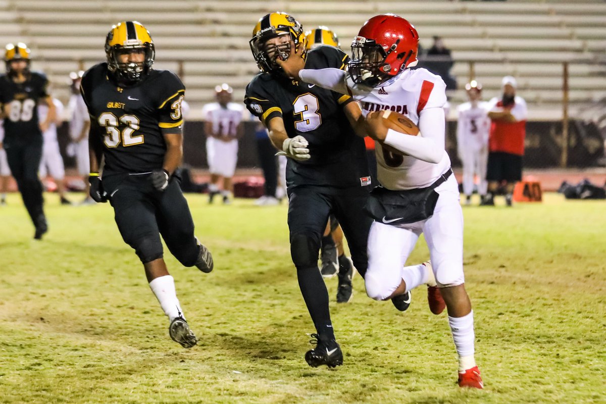 LansdenRc's tweet photo. GHS Freshman fought hard last night, but came up short 61-21 final. GHS vs Maricopa  #facemask 😡 https://t.co/vHURPKekoI