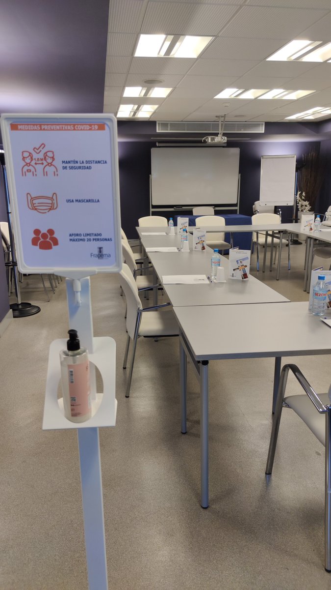 Frapema_centros's tweet photo. Alquila una oficina en nuestros centros de negocios de Alcorcón  y trabaja con toda la seguridad y tranquilidad que necesitas, con todos los servicios.#emprendedores #alcorcon #empresas #negocios https://t.co/PJtUycof4p
