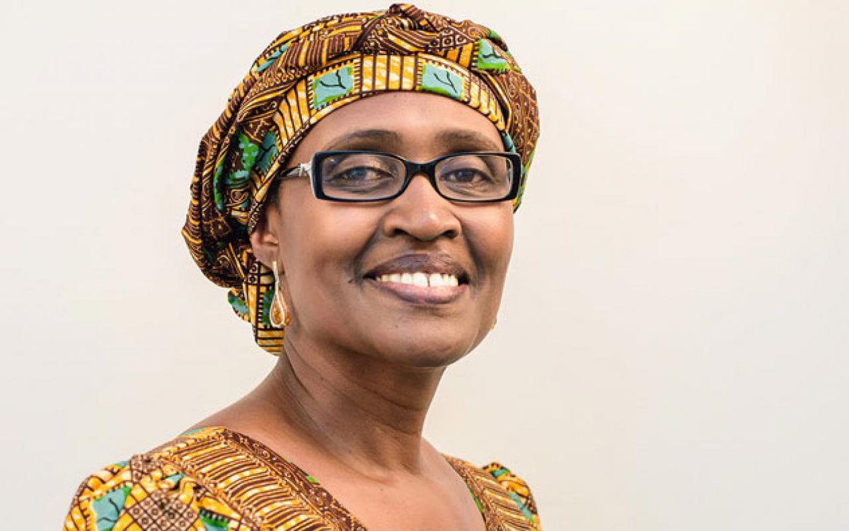  @Winnie_Byanyima is the current ED of  @UNAIDS,she is a human rights advocate & former Member of Uganda’s Parliament. She is best known for her gender advocacy work with non-governmental organisations & her anti-corruption campaigns.She is a feminist leader & human rights defender