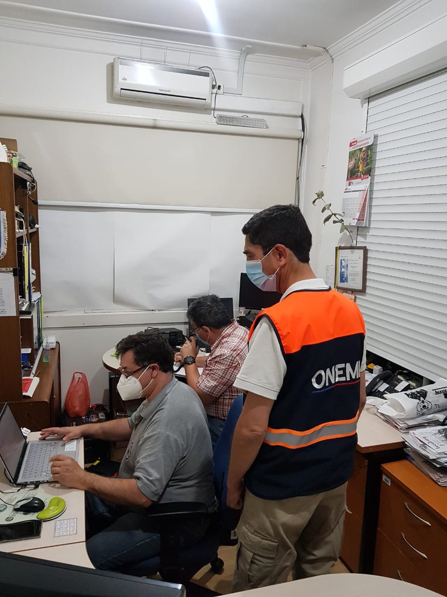 #ONEMIOHiggins coordinó #Ejercicio de Enlace Radial en el cual participaron 28 radio aficionados desde la comuna de San Bernardo a Talca. La iniciativa forma parte de las actividades de la Mesa Regional de Telecomunicaciones y del trabajo conjunto